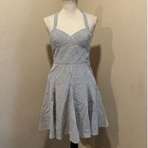 EUC Betsy Johnson Dress Size XS - Picture 2 of 6